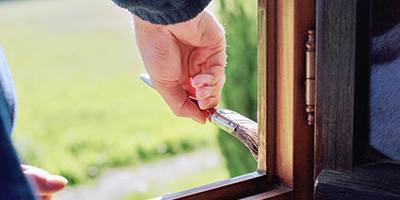 Holzfenster-streichen-wie-oft-Aufmacher